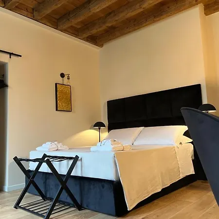 Gatto Bianco Bed & Breakfast Bergamo