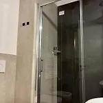 לינה וארוחת בוקר Gatto Bianco