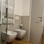 Gatto Bianco לינה וארוחת בוקר ברגמו